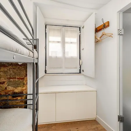 شقة Whome Alfama Retreat Steps From Santa Luzia Viewpoint Lisboa